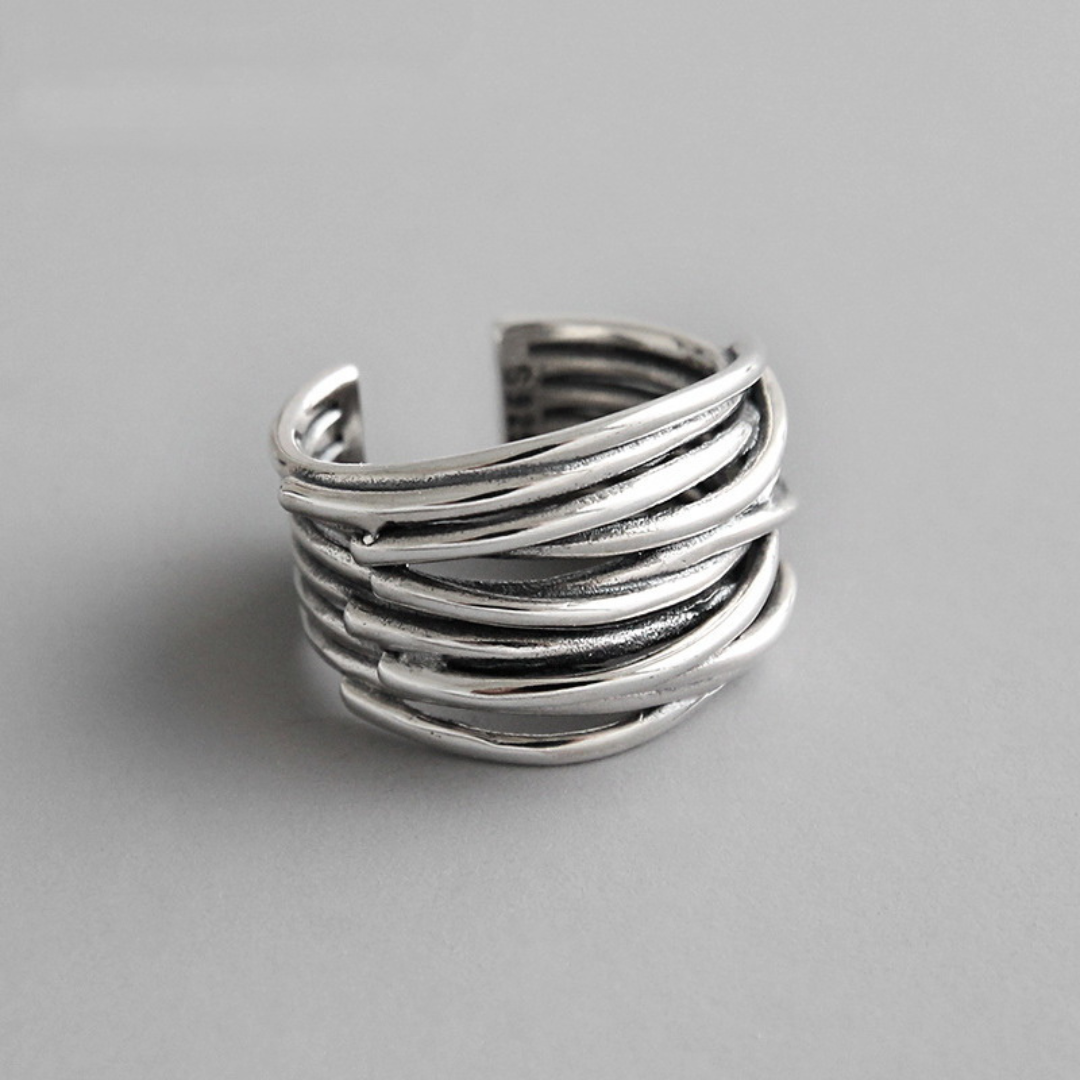 Elsie™ - Modern Ring