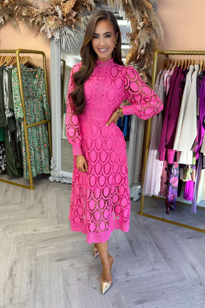 Caelira™ - Midi Dress