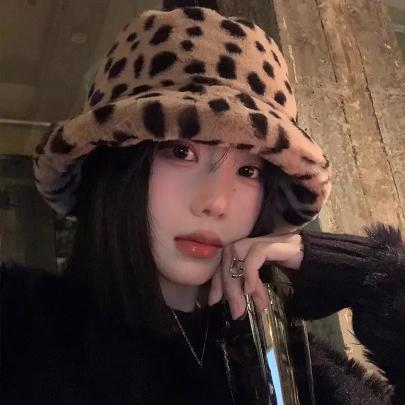 Daisy™ - Luxe Faux Fur Hat
