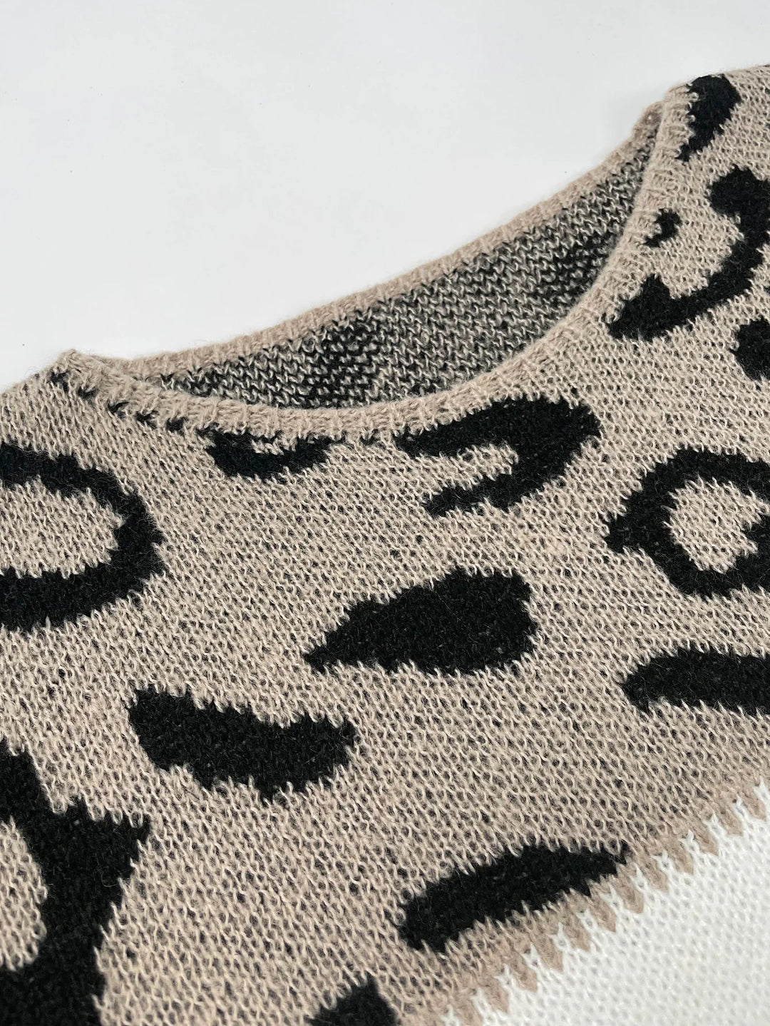 Noena™ - Leopard Print Sweater