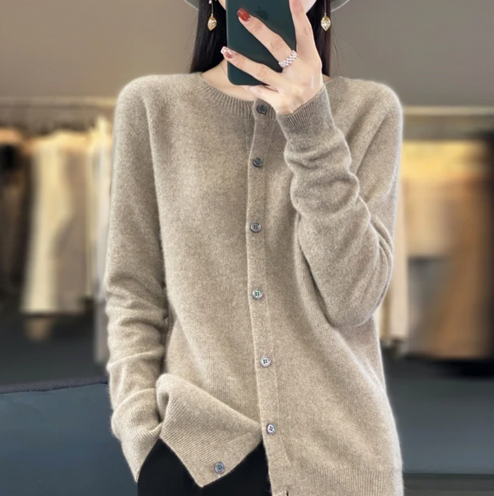 Anji™ - Warm Cardigan