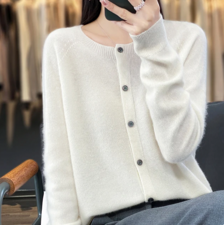 Anji™ - Warm Cardigan