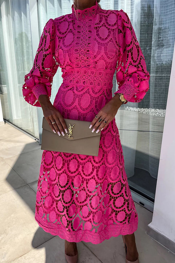 Caelira™ - Midi Dress